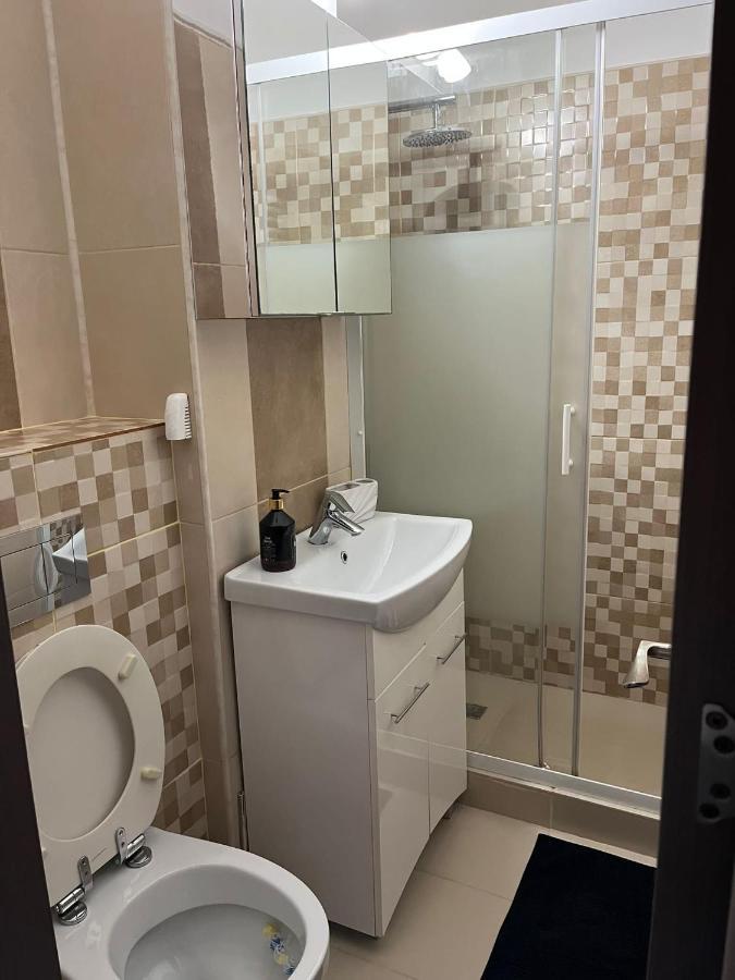 Apartament Tony Köstence Dış mekan fotoğraf